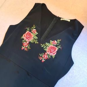 Modcloth midmaxi with rose embroidery